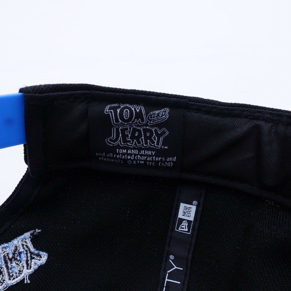 NEW New Era Men's Tom and Jerry 9Fifty Snapback Cap Hat 70589505 Black/Grey/Blue - Picture 4 of 7